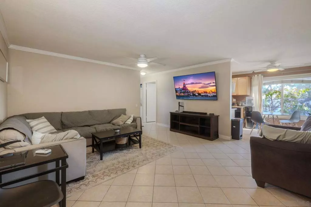 Lakeside, CA 92040,12923 Mapleview St #6