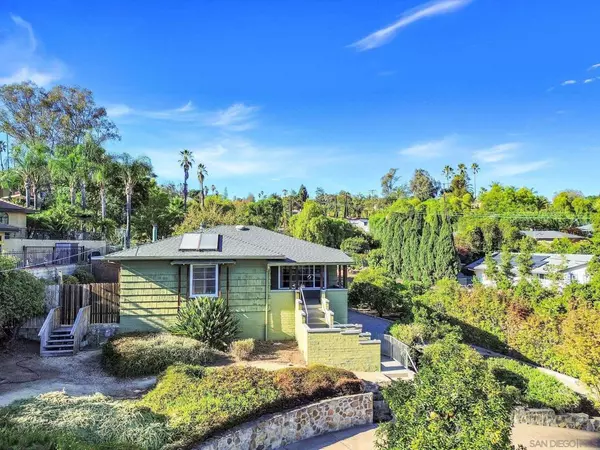 10744 Anaheim Dr., La Mesa, CA 91941