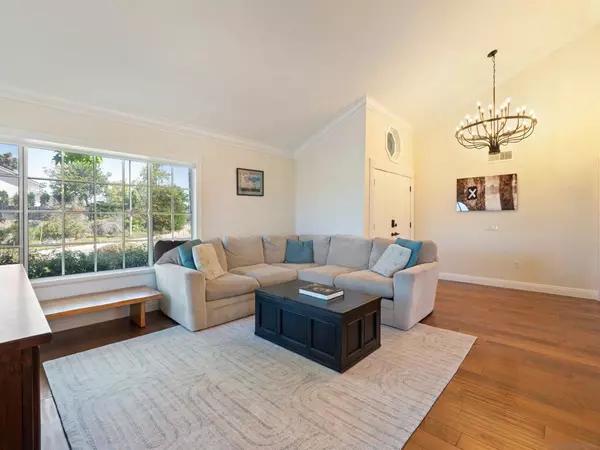 Oceanside, CA 92056,3568 Ridge Road