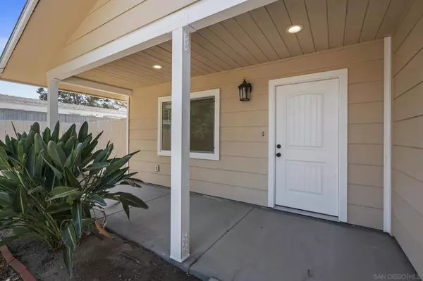 Lakeside, CA 92040,12507 Castle Court Dr