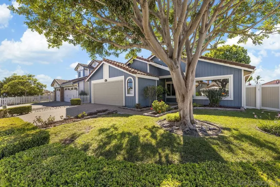 12518 Darkwood Rd, San Diego, CA 92129