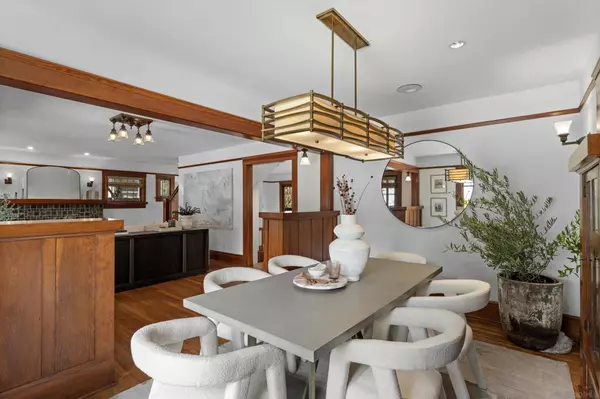 San Diego, CA 92103,4472 Hortensia St