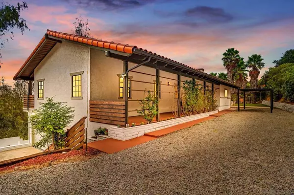 La Mesa, CA 91941,9903 Shadow Rd