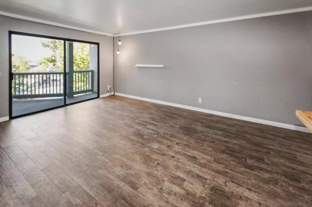 Spring Valley, CA 91978,2976 Anawood Way