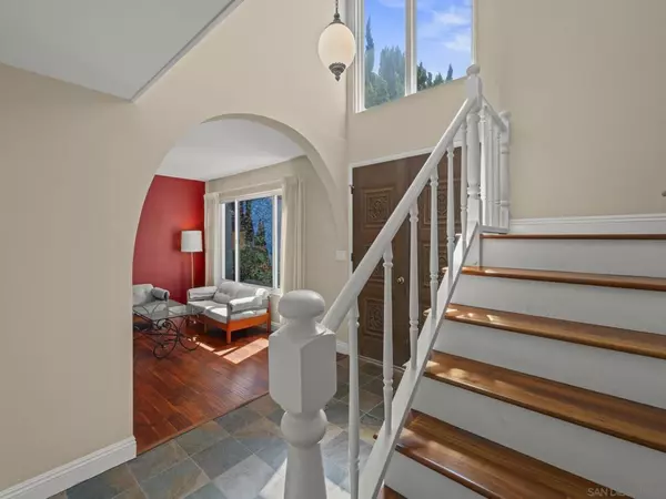 San Diego, CA 92109,5227 Middleton Road