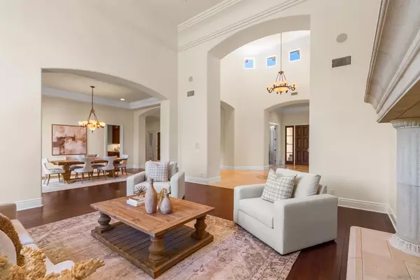 San Diego, CA 92130,4695 Rancho Verde Trl