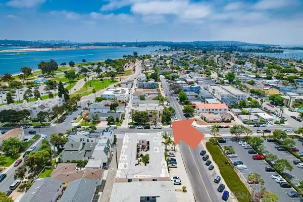 1703 La Playa Ave #B, San Diego, CA 92109