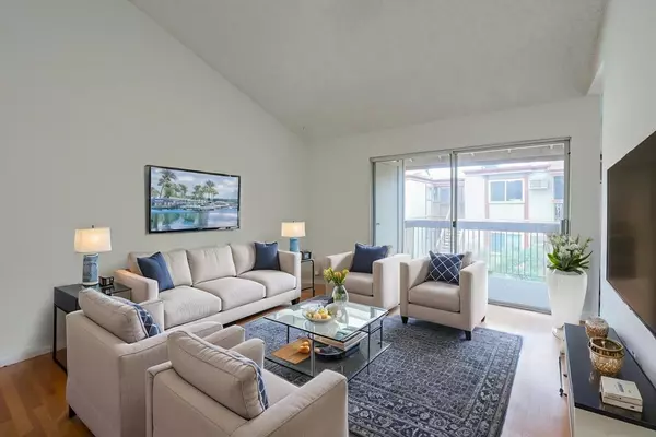 5432 Adobe Falls Rd #12, San Diego, CA 92120