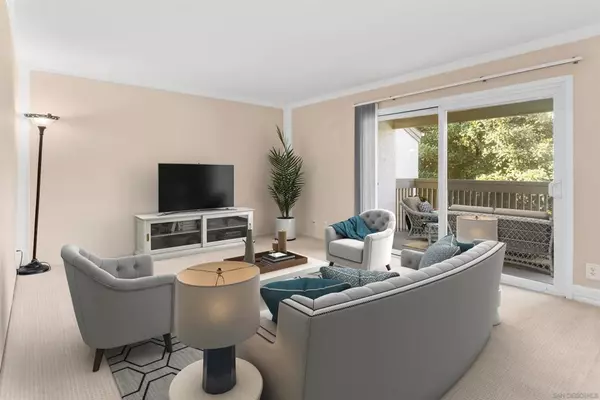 La Jolla, CA 92037,8561 Villa La Jolla Dr #K