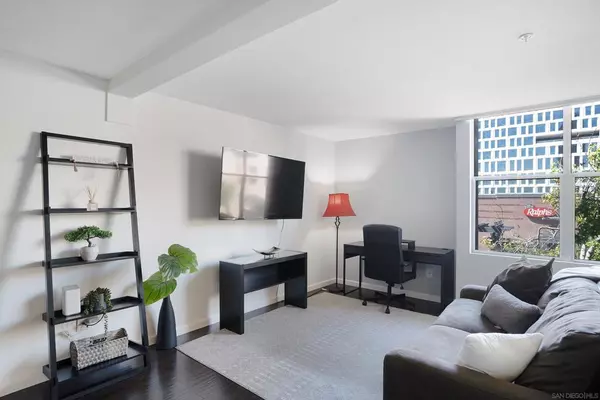 101 Market St #307, San Diego, CA 92101