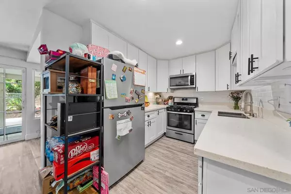 Spring Valley, CA 91977,8837 Ildica St