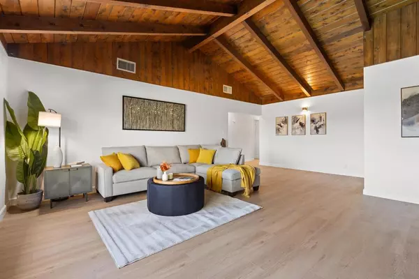 Escondido, CA 92026,25311 Jesmond Dene Road
