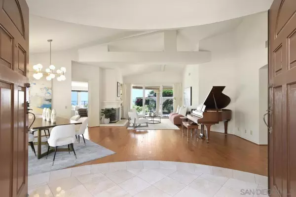 La Jolla, CA 92037,1483 Caminito Diadema