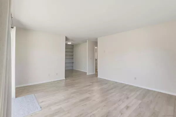 Encinitas, CA 92024,1908 Shady Acre Cir