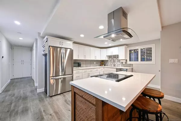 Vista, CA 92084,2326 Maelee Dr