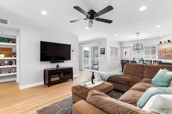 La Mesa, CA 91942,5092 Guava Ave. #130