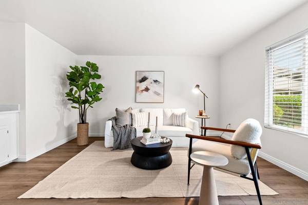 San Diego, CA 92110,4235 Asher St #14