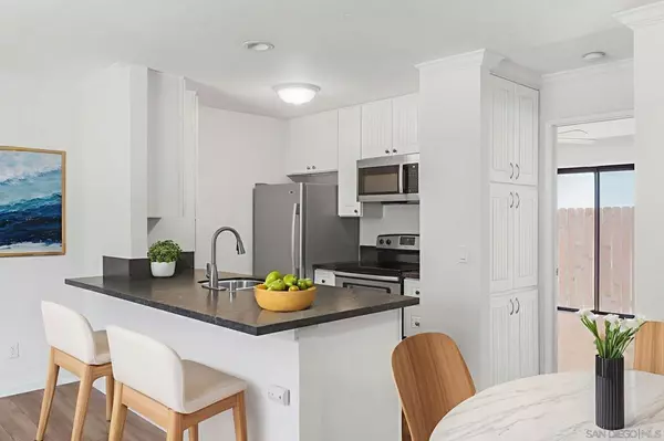 San Diego, CA 92104,4335 Hamilton St #1