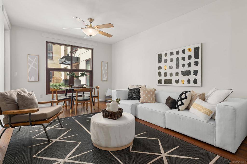 San Diego, CA 92101,1150 J St. #111