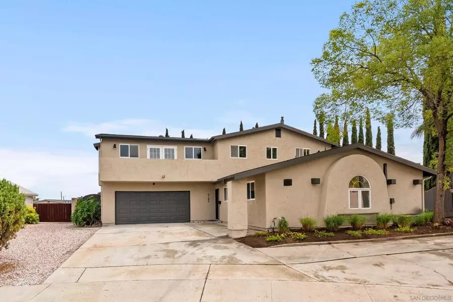 9182 Tonya Ln, Santee, CA 92071