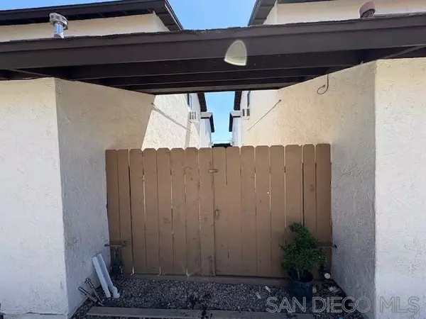 El Cajon, CA 92021,1263 1265 Jeannine Way