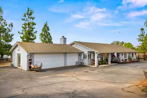 15110 Ayers Lane, Valley Center, CA 92082