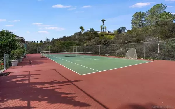 Rancho Santa Fe, CA 92067,4701 El Mirar