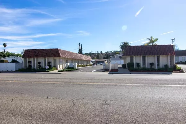 1027 E Grand Ave, Escondido, CA 92025