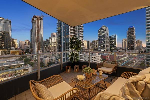 1325 Pacific Hwy #1304, San Diego, CA 92101