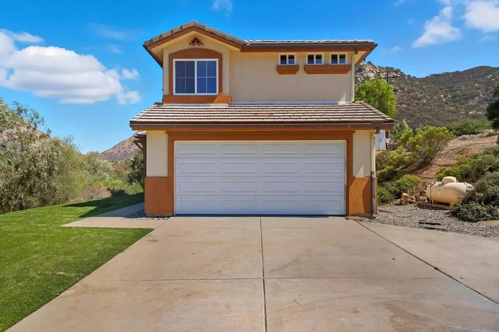 El Cajon, CA 92019,860 Renfro Way
