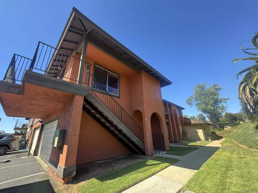 El Cajon, CA 92021,1701 Summertime Dr.