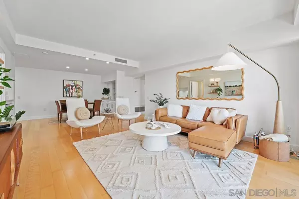 San Diego, CA 92101,645 Front #1215