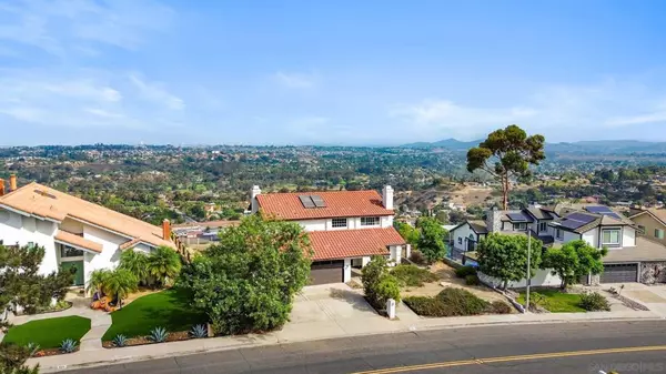 Bonita, CA 91902,363 Surrey Dr