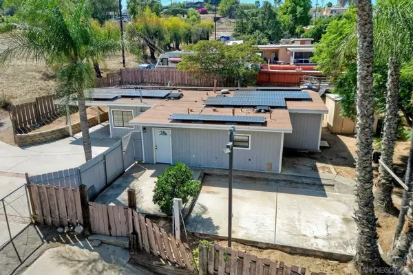 Lakeside, CA 92040,9125 Creekford Dr