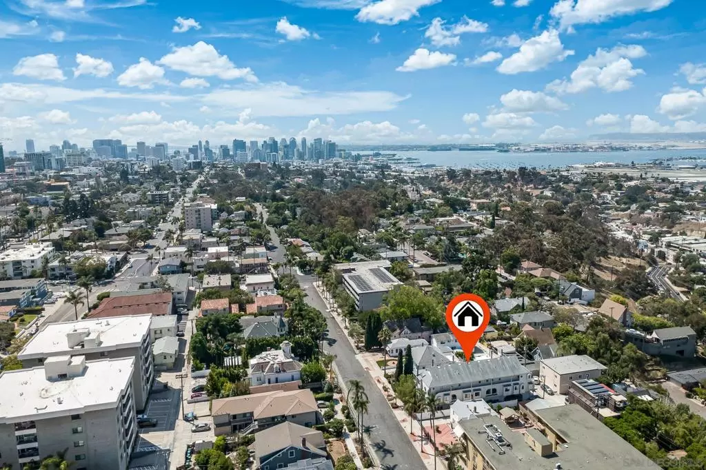 San Diego, CA 92103,3568 Front St #D