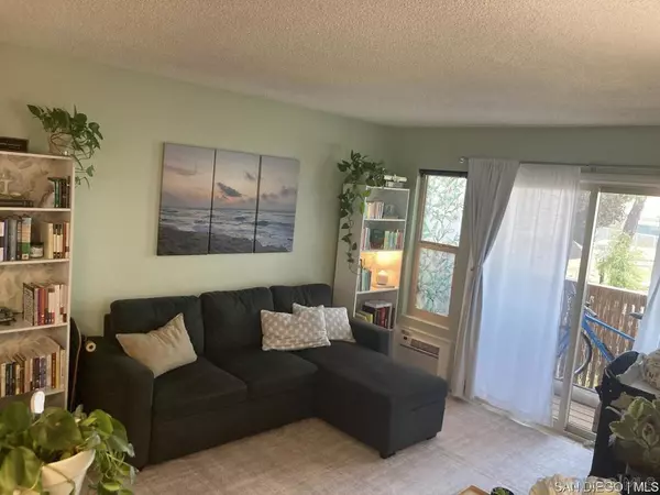 San Diego, CA 92108,5962 Rancho Mission RD #222