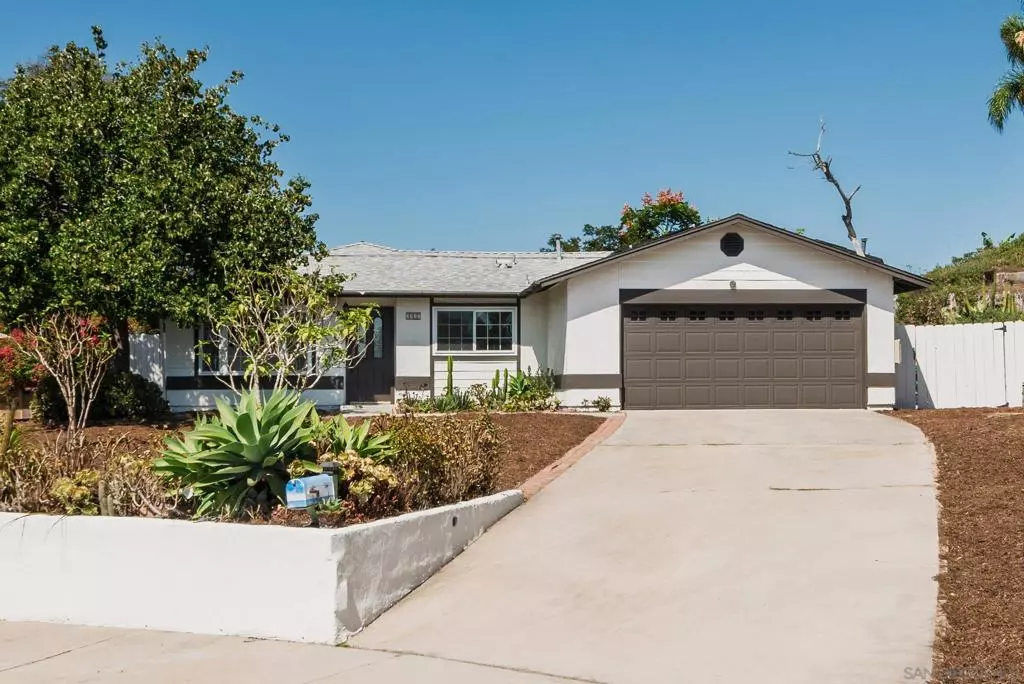 Oceanside, CA 92056,3325 Heather Ln