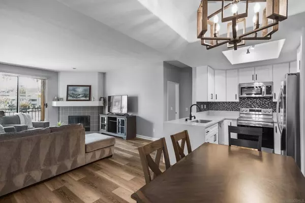 San Diego, CA 92108,510 Camino De La Reina #102