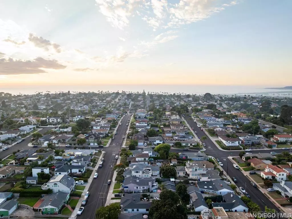 San Diego, CA 92107,Address not disclosed