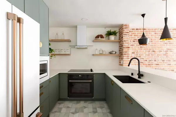 Mission Valley, CA 92110,5645 Friars Road #370