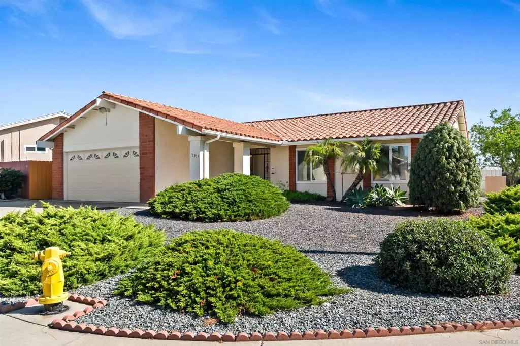 San Diego, CA 92124,10853 Valldemosa Lane