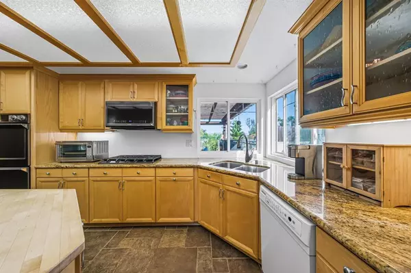 El Cajon, CA 92020,2161 Puesta Pl