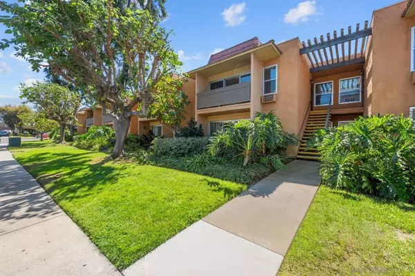 San Diego, CA 92120,6911 Alvarado Rd #20