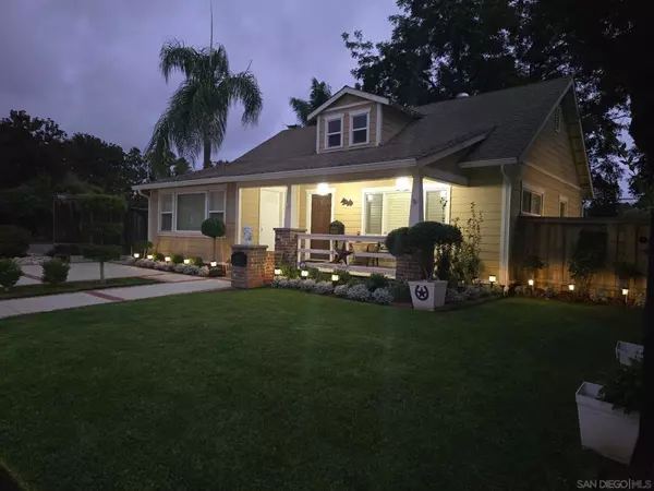 Escondido, CA 92025,1127 E Grand Ave