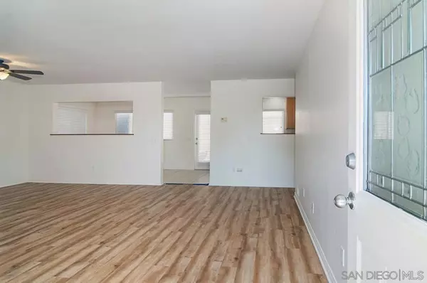 San Diego, CA 92109,2028 Thomas Ave