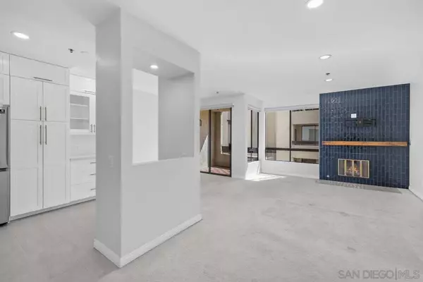 San Diego, CA 92110,5845 FRIARS RD #1201