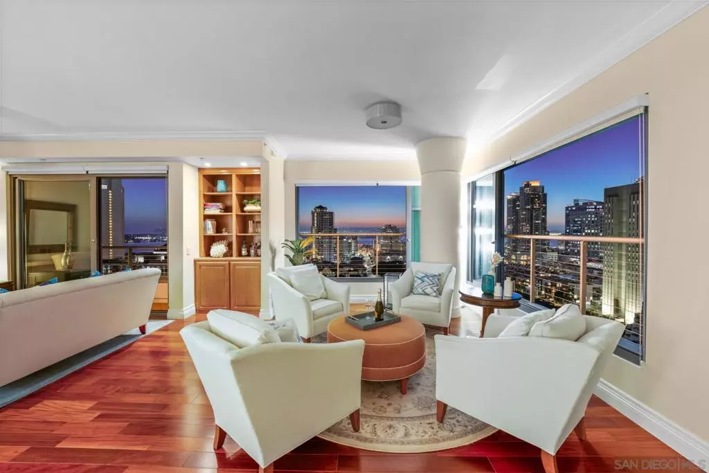 San Diego, CA 92101,645 Front St #2002