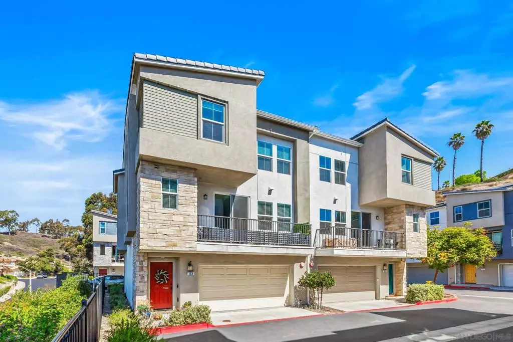 San Marcos, CA 92069,452 Fitzpatrick Rd #103