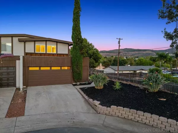 Lakeside, CA 92040,13259 Saddle Ridge Rd