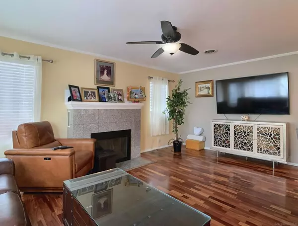 La Mesa, CA 91942,7330 Colony RD.